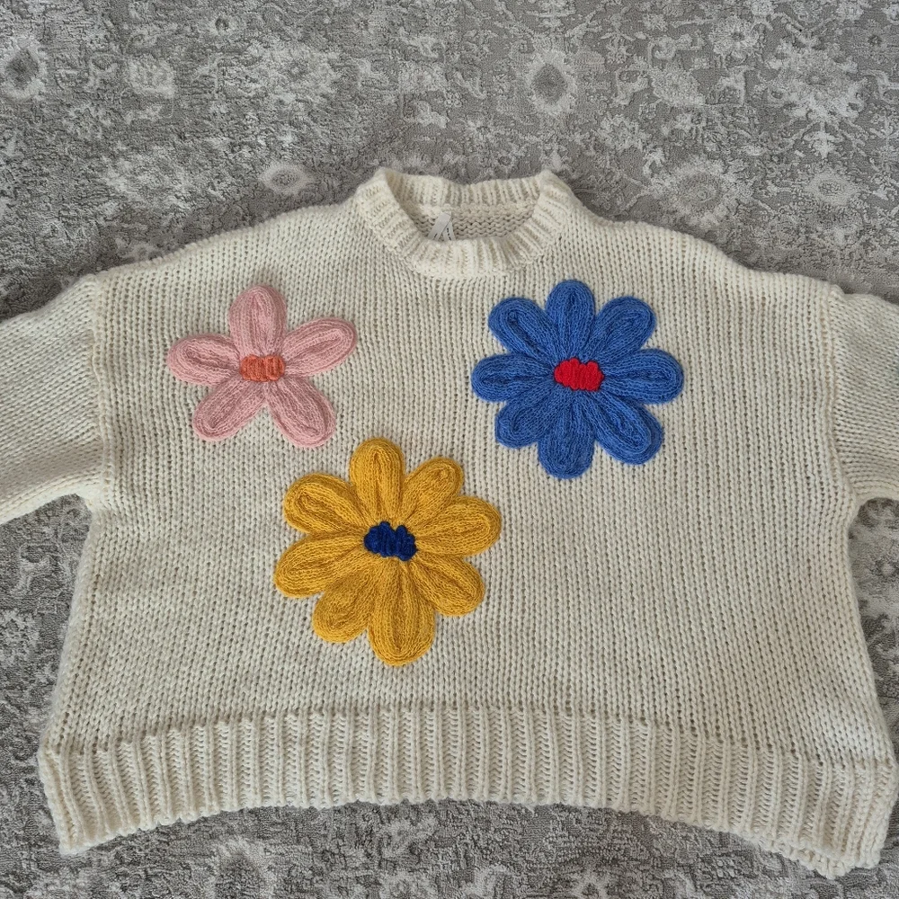 Dreamers By Debut Women's Boho Cottagecore Cream Floral Knit Sweater Size Small - Picture 5 of 9